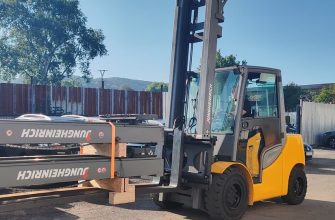 forklift booster lift