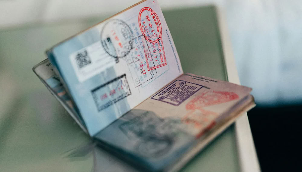 Візовий центр для складних напрямків: США, Велика Британія та інші країни
