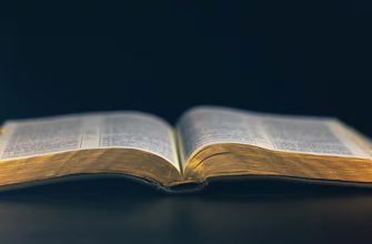 духовна література та християнська книга
